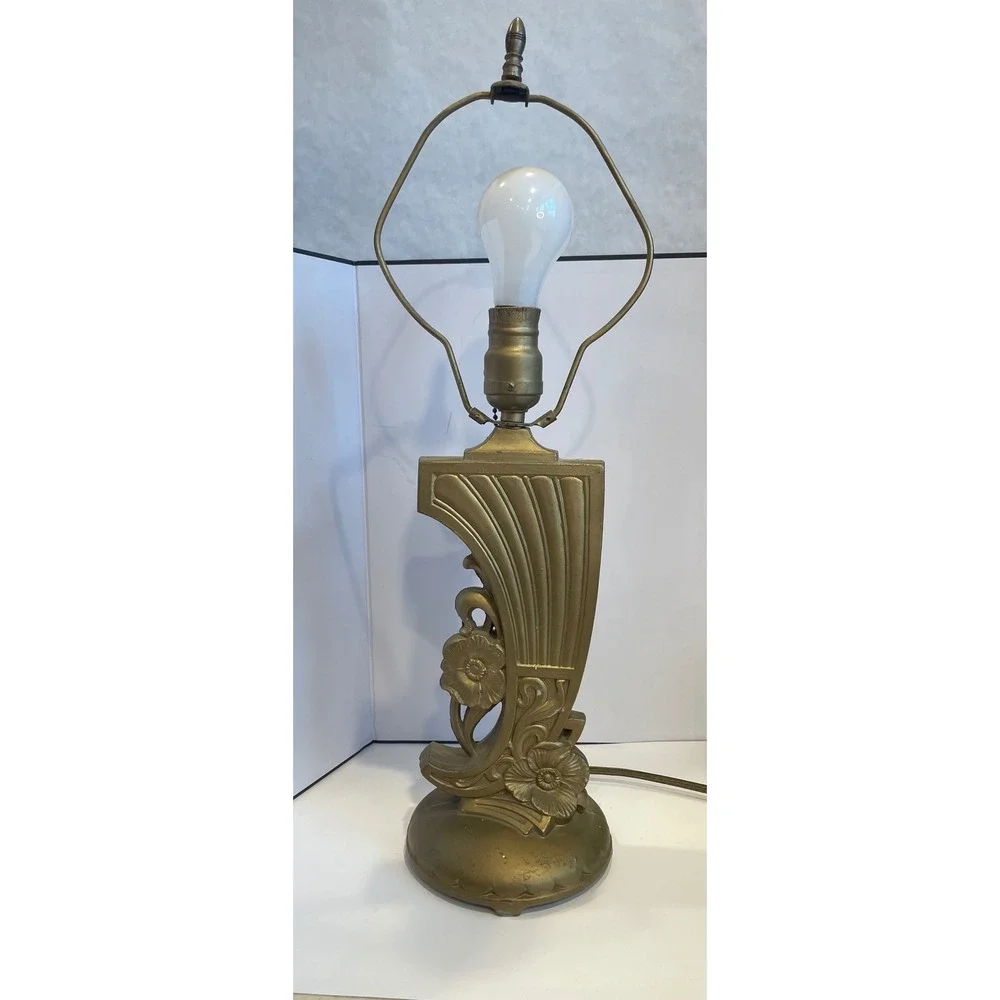 Regency Lamp